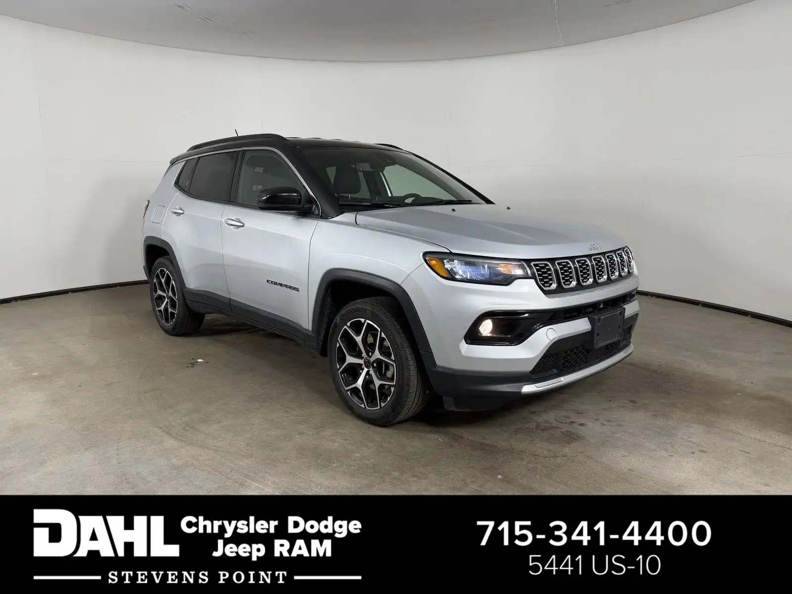 2025 Jeep Compass Limited 4X4's photo