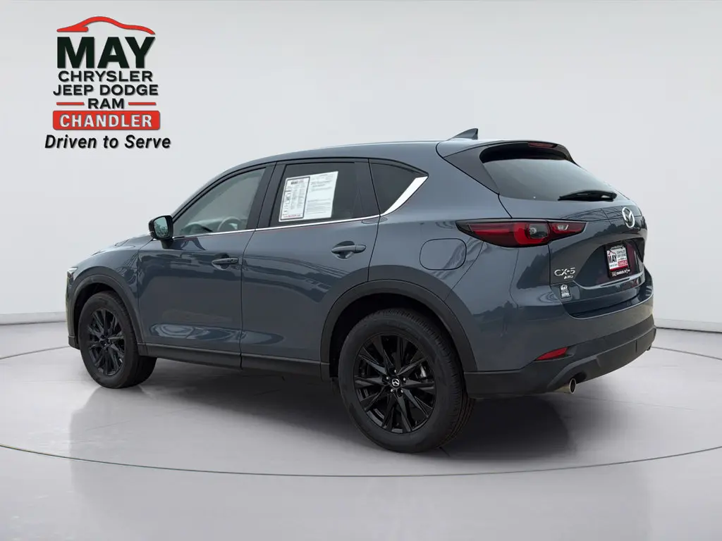 2025 Mazda CX-5 S Carbon Edition Auto AWD photo 5
