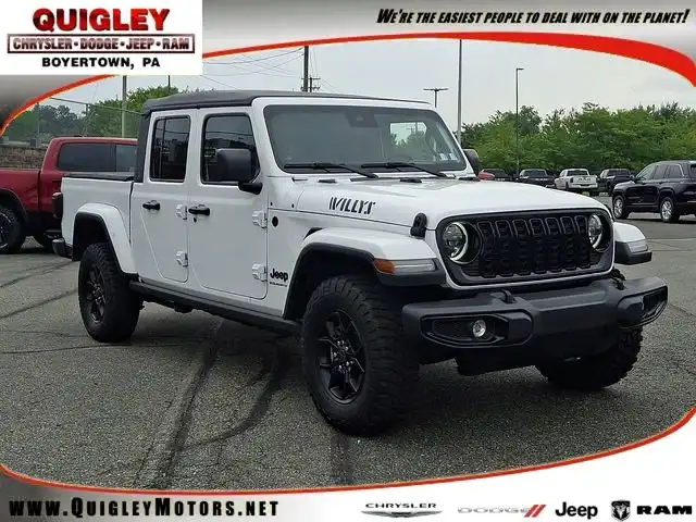 2025 Jeep Gladiator Willys Auto's photo