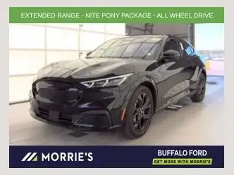 2023 Ford Mustang-Mach-e Premium's photo