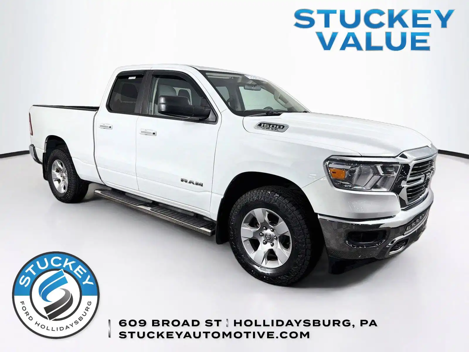 2019 RAM 1500 Big Horn/Lone Star 4WD Quad Cab 6'4's photo