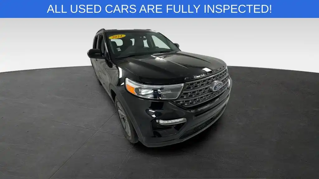 2024 Ford Explorer XLT 4WD's photo