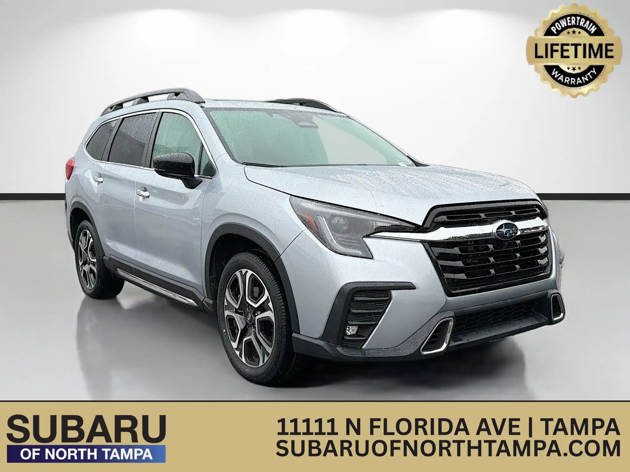 2024 Subaru Ascent Touring's photo
