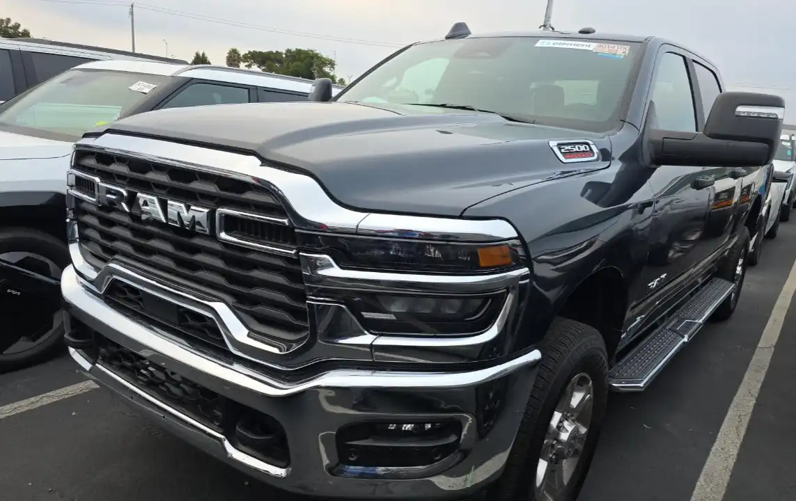 2026 RAM 2500 Big Horn 4WD Crew Cab SWB's photo