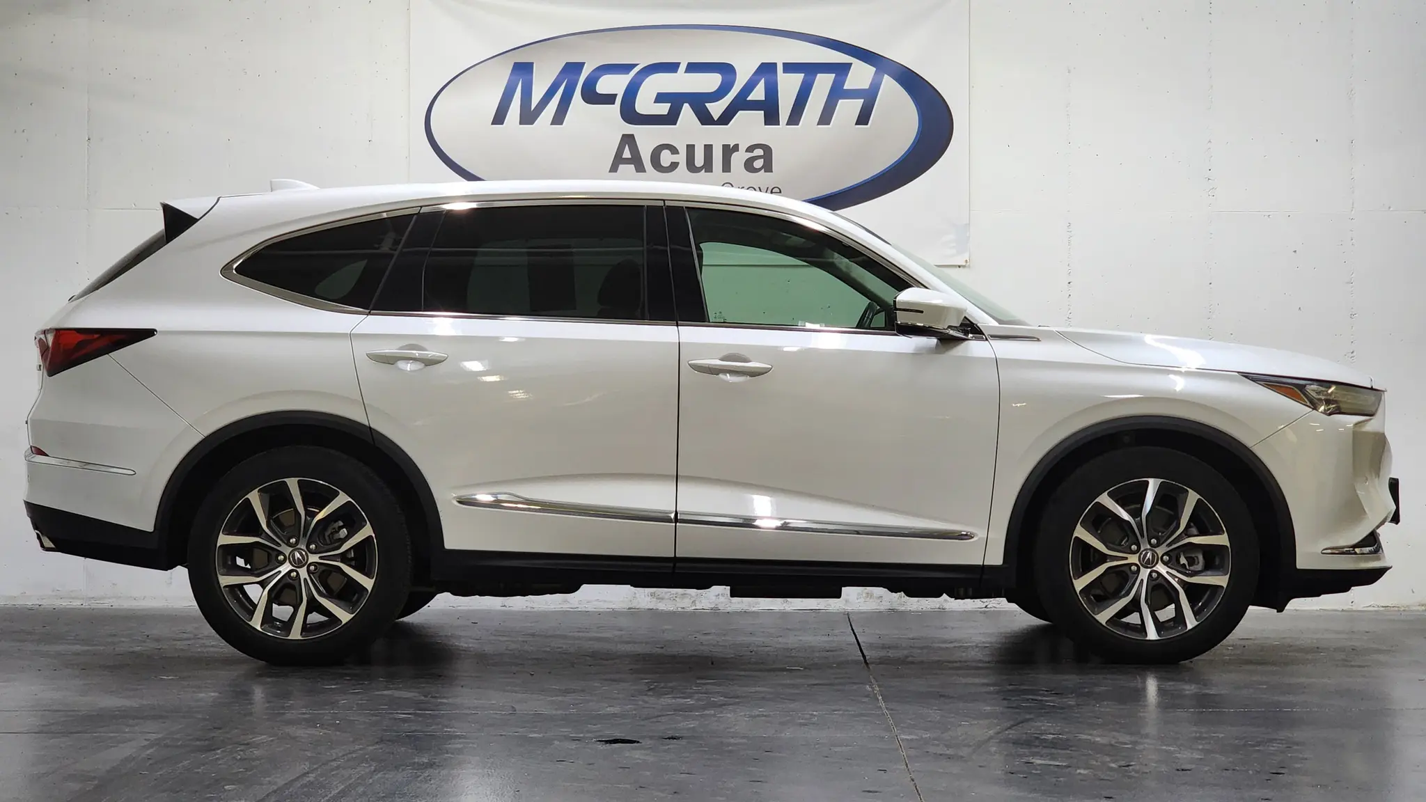 2023 Acura MDX SH-AWD Technology Package photo 3