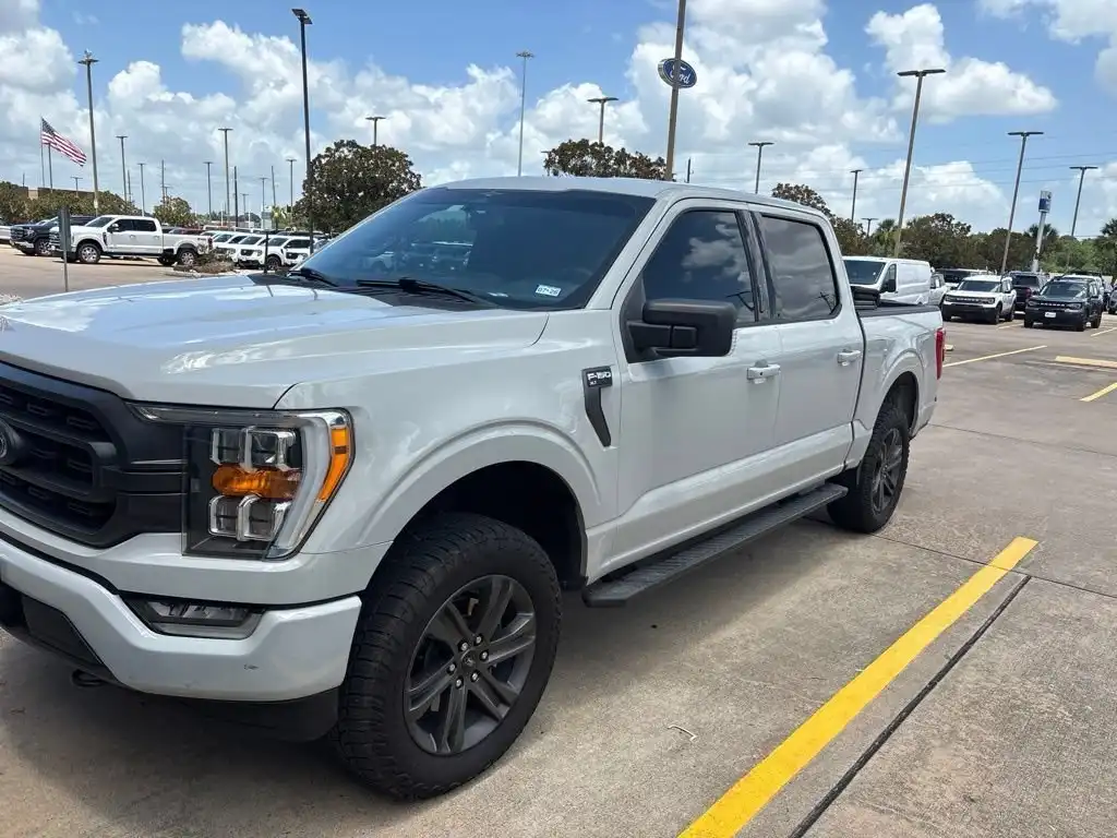 2023 Ford F-150 XLT 4x4 SuperCrew 5-1/2 Box's photo