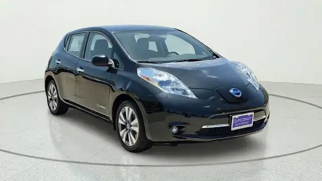 2013 Nissan Leaf SL's photo