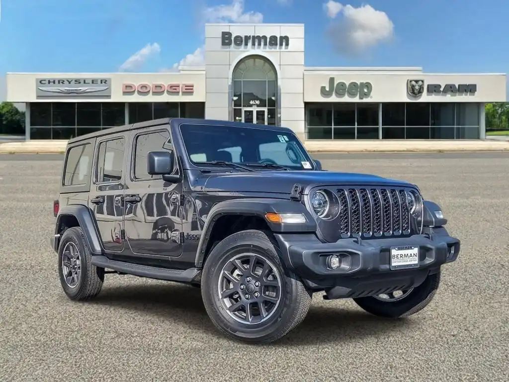 2024 Jeep Wrangler Sport S's photo
