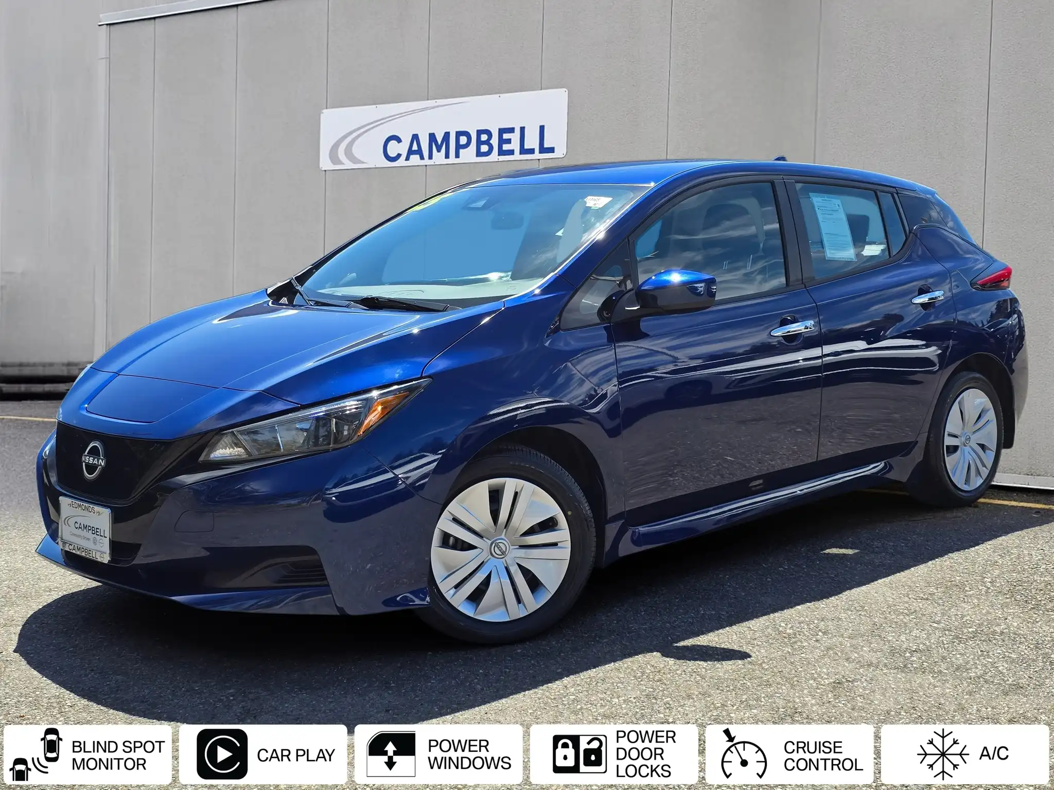 2025 Nissan Leaf S's photo