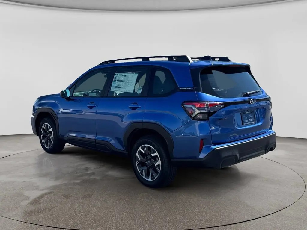 2026 Subaru Forester Base photo 3