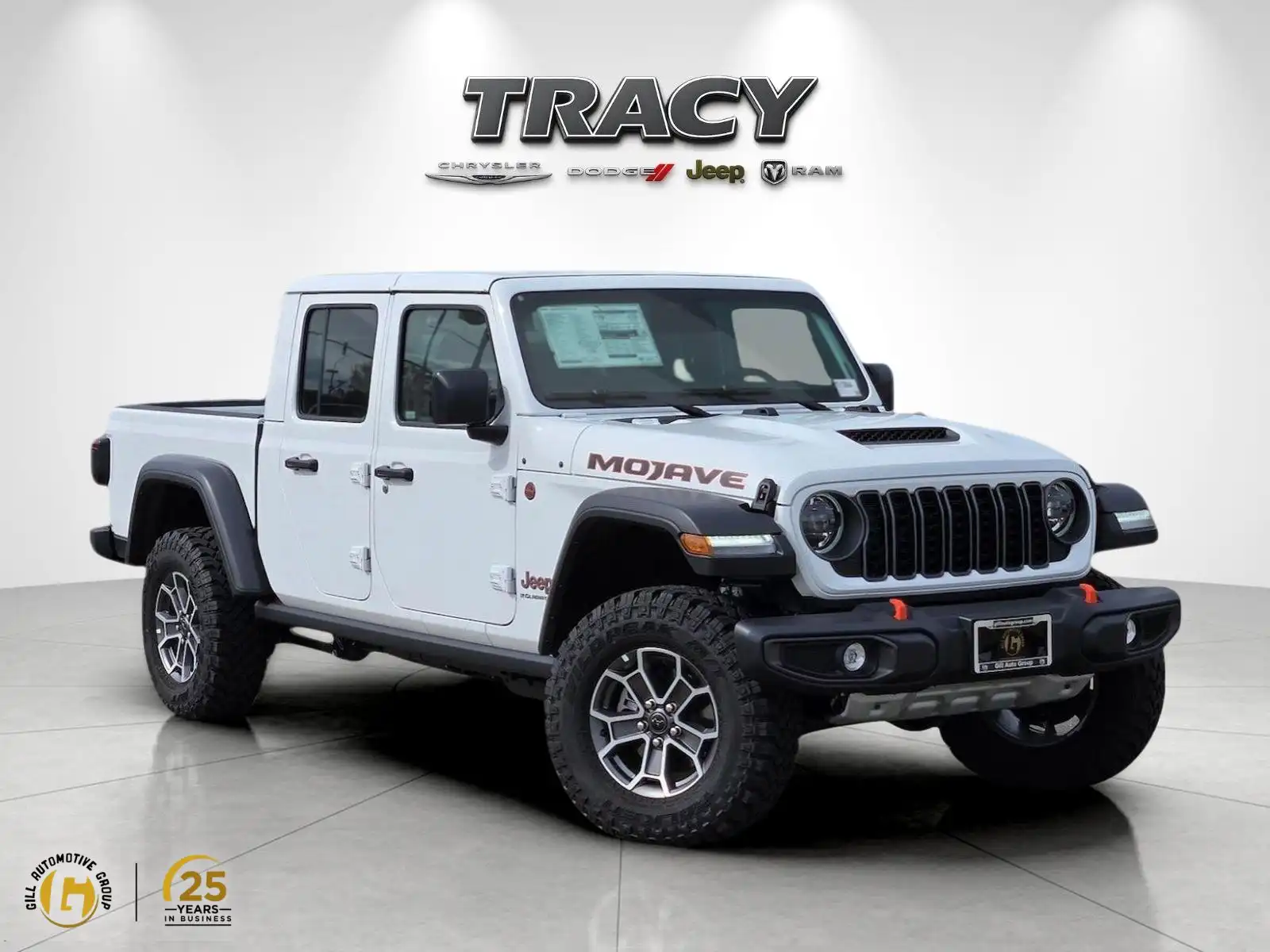 2026 Jeep Gladiator Mojave Auto's photo