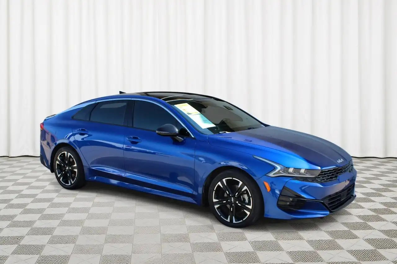 2022 Kia Optima GT-Line AWD's photo