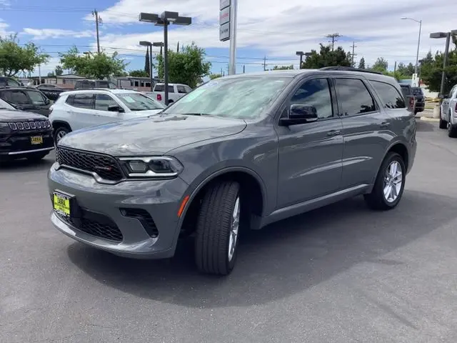 2024 Dodge Durango GT Premium AWD photo 5