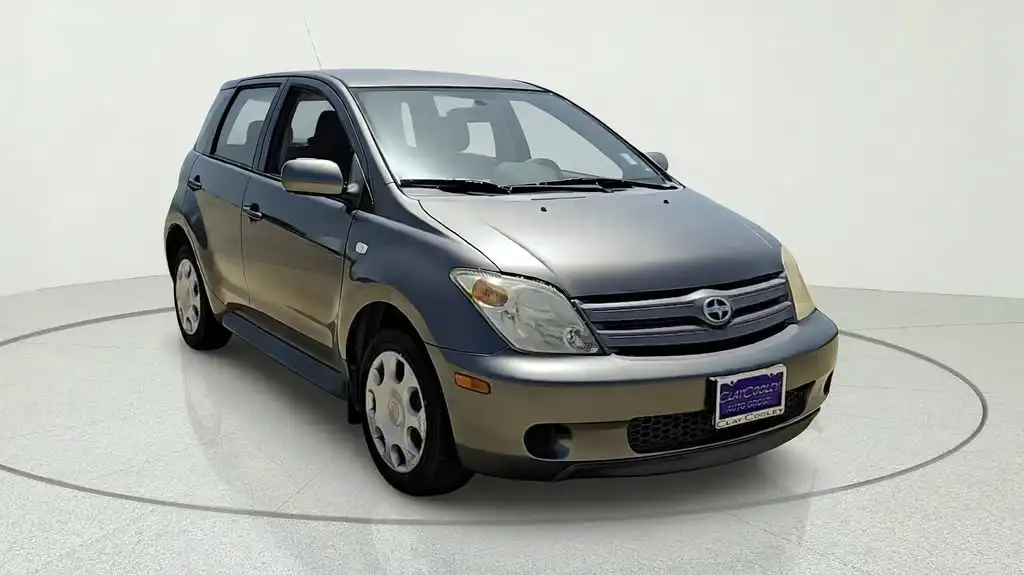 2005 Scion xA 4AT's photo