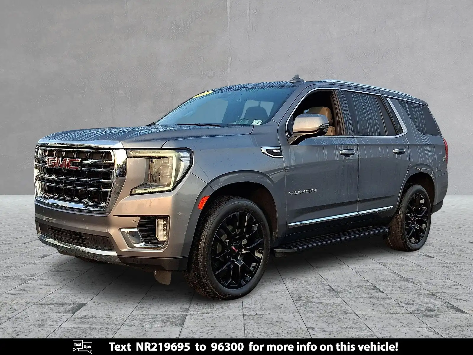 2022 GMC Yukon 4WD SLT's photo