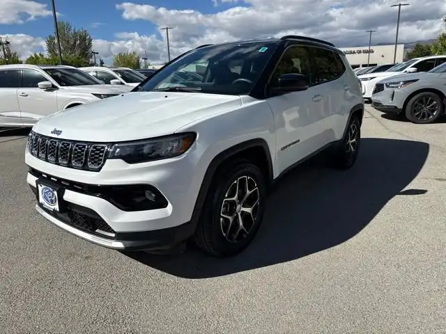 2024 Jeep Compass Limited 4WD's photo