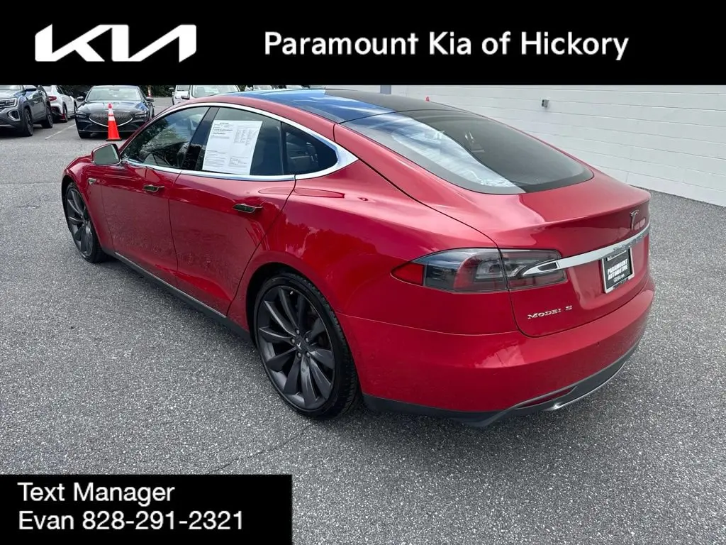 2016 Tesla Model S undefined photo 5