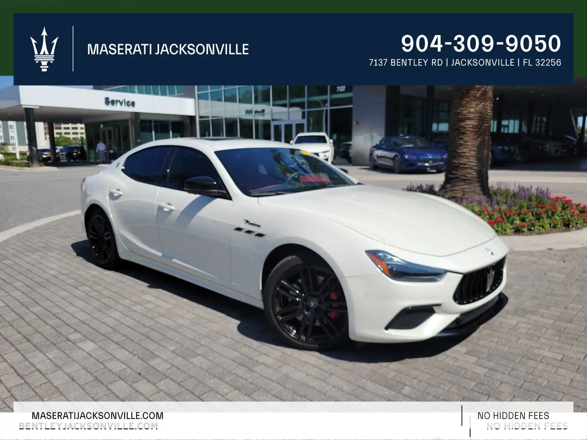 2022 Maserati Ghibli Modena's photo
