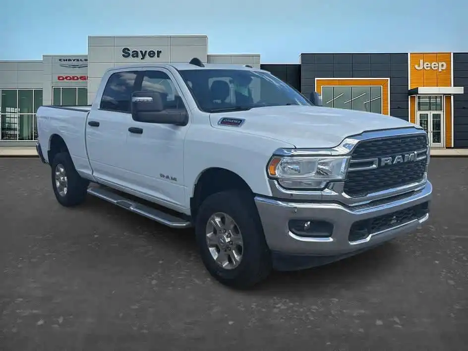 2024 RAM 2500 Big Horn 4X4 Crew Cab SWB's photo