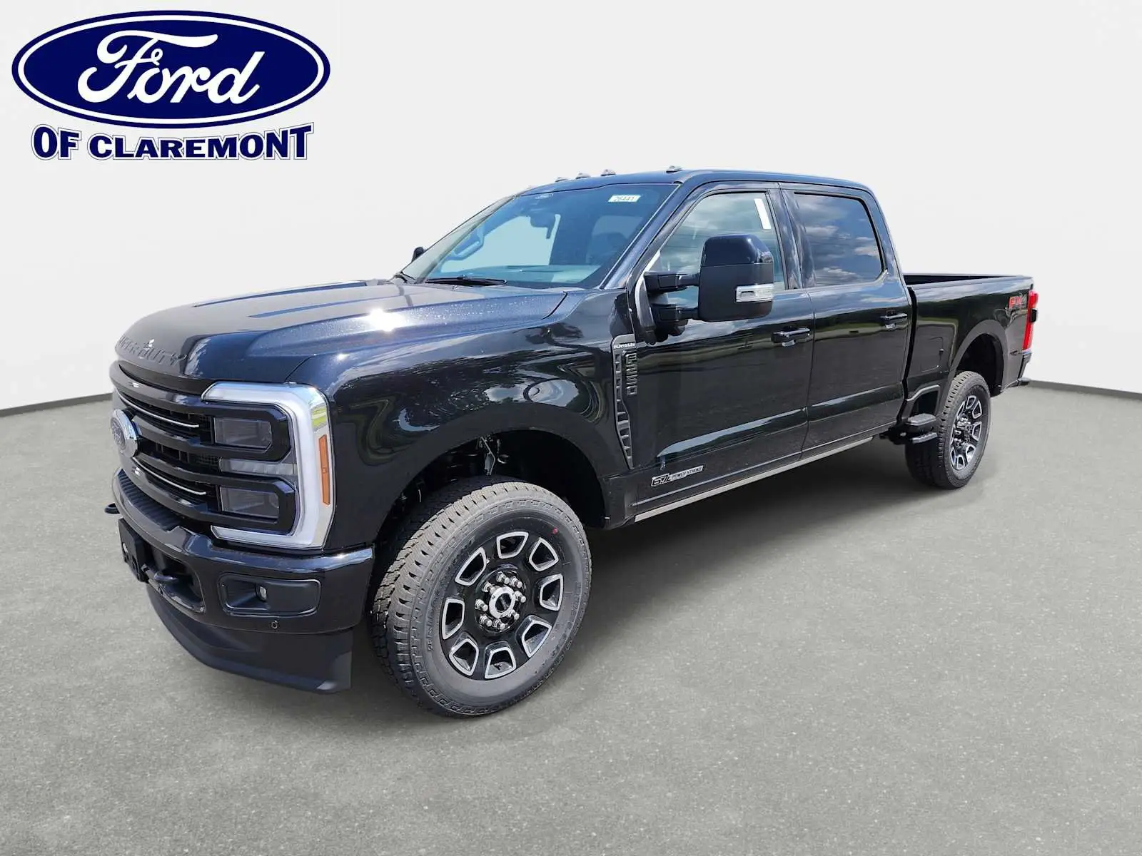 2026 Ford F-250 Platinum 4WD CrewCab 6-3/4' Box photo 1
