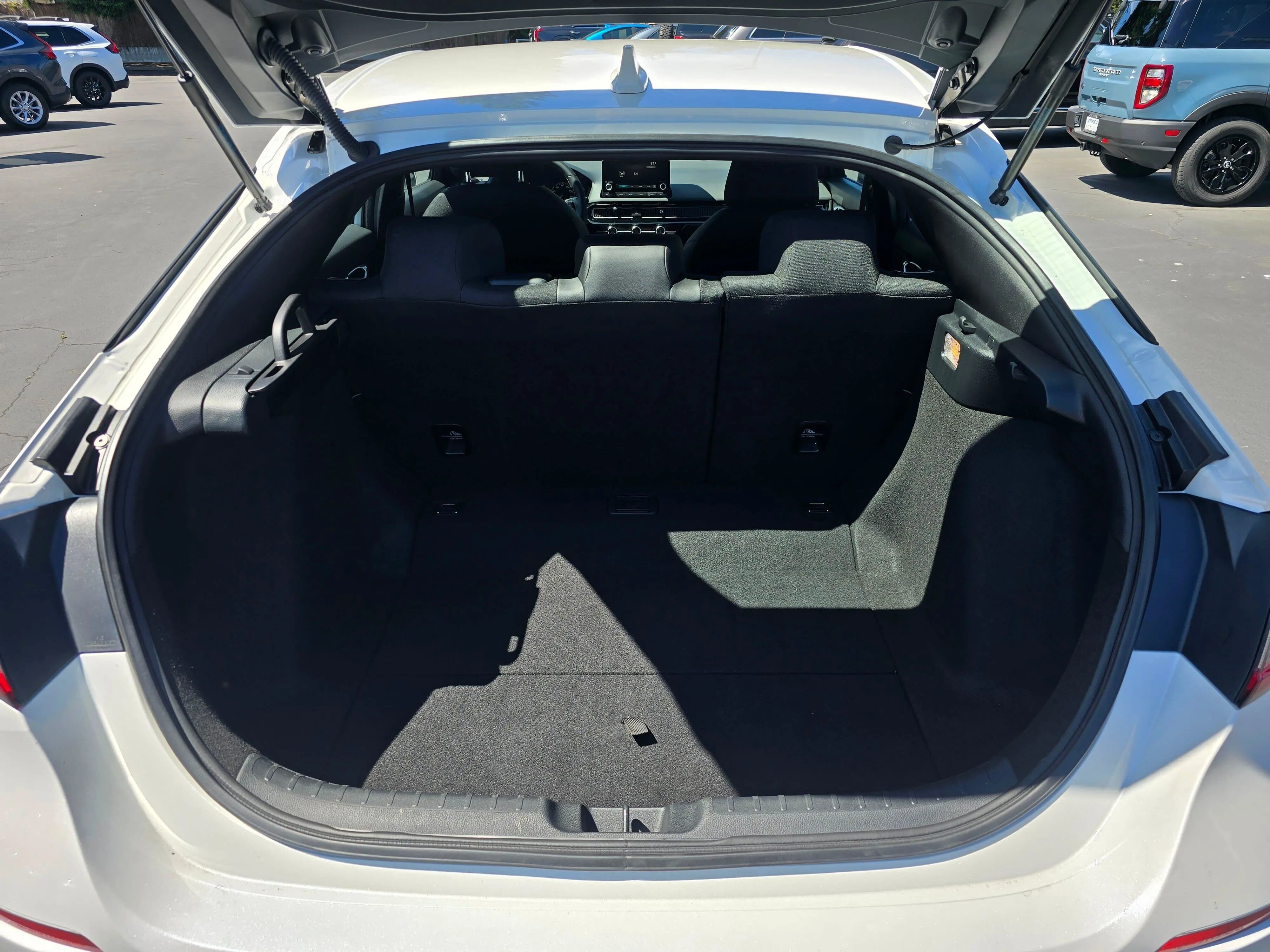 2025 Honda Civic Sport CVT photo 5