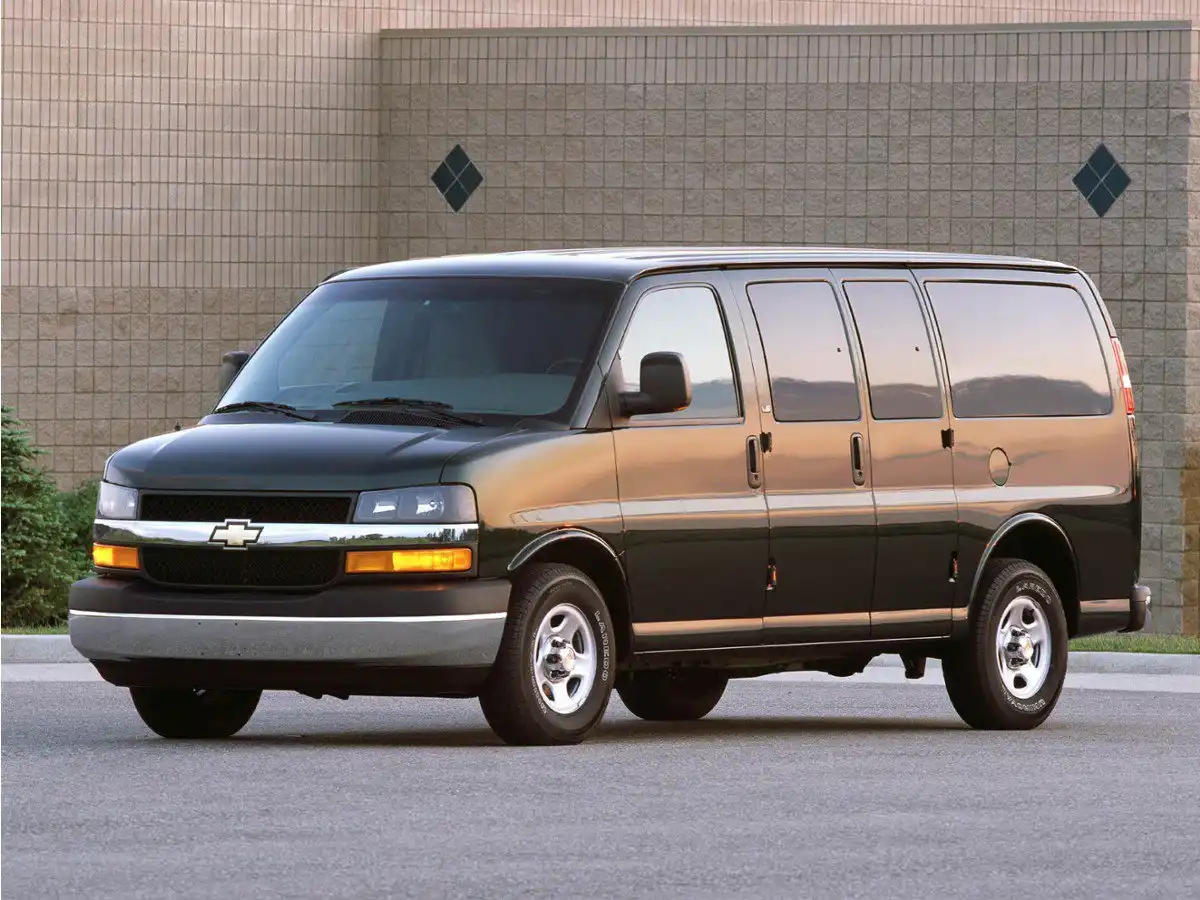 2007 Chevrolet Express 3500 Extended's photo