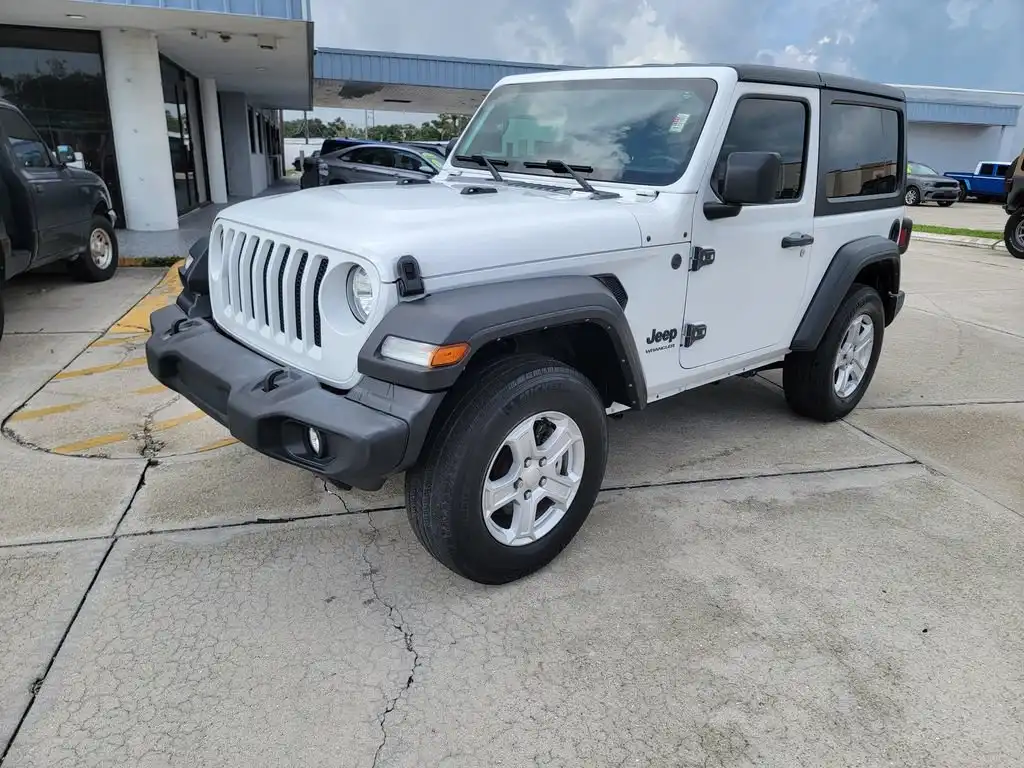 2022 Jeep Wrangler Sport S's photo