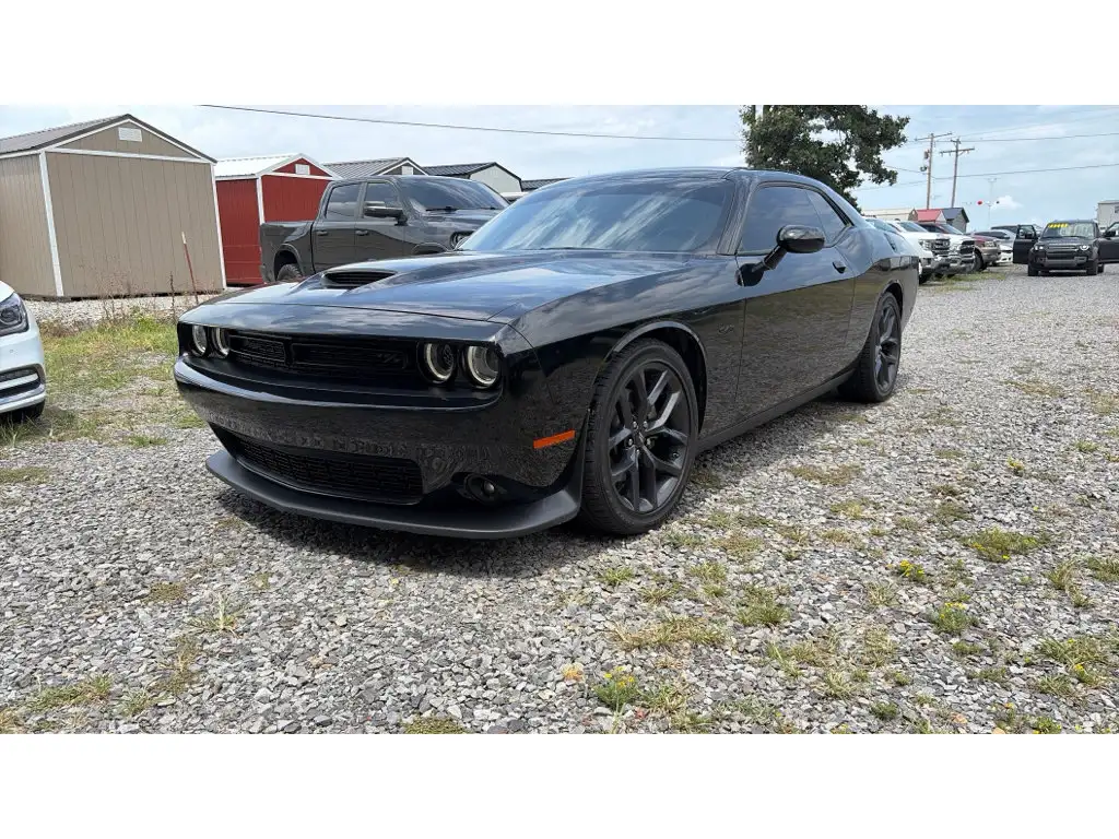 2023 Dodge Challenger R/T's photo