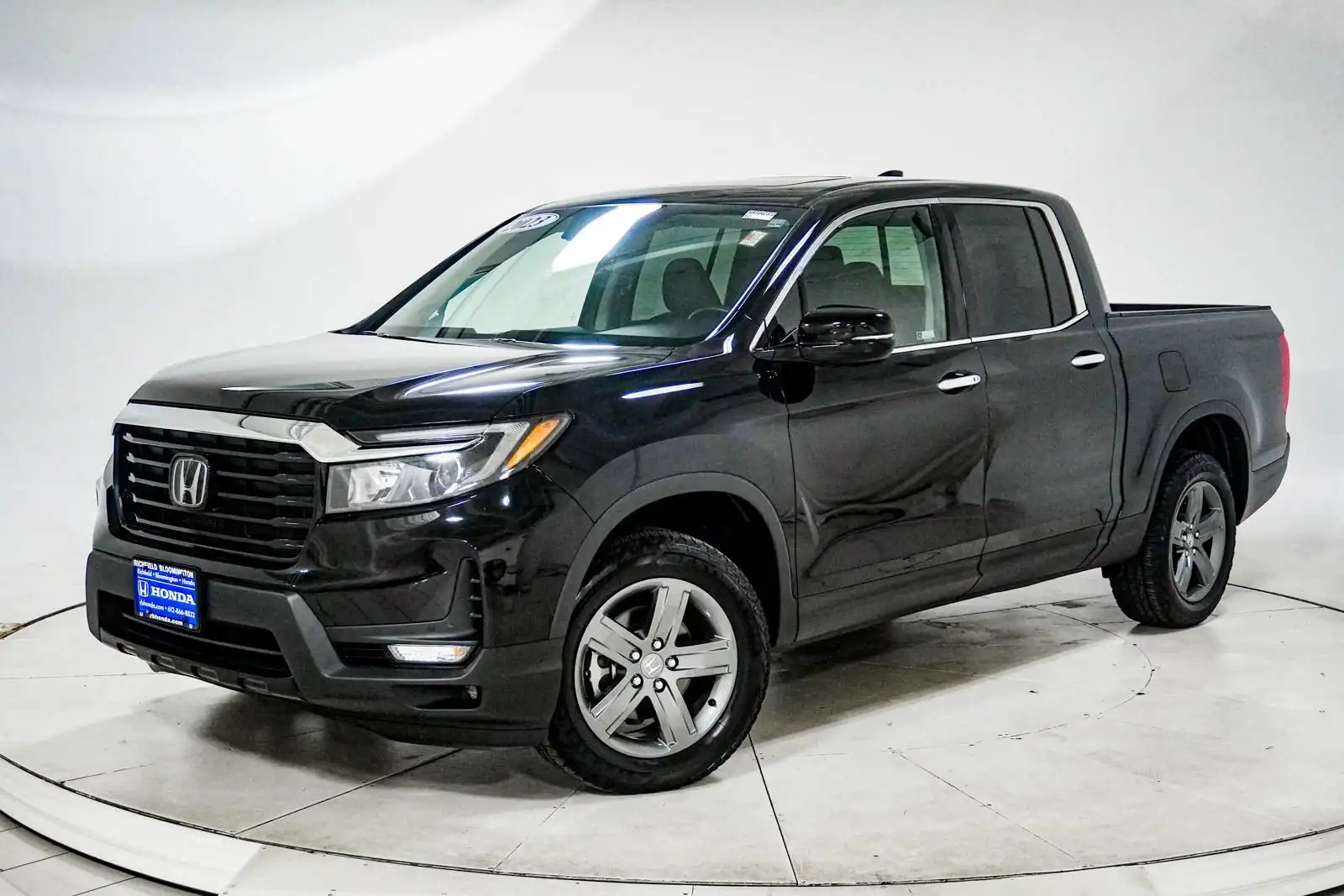 2023 Honda Ridgeline RTL-E AWD's photo