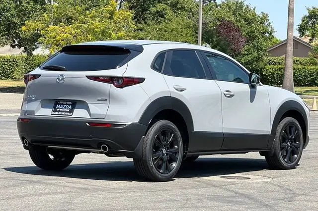 2026 Mazda CX-30 Select Sport AWD photo 4