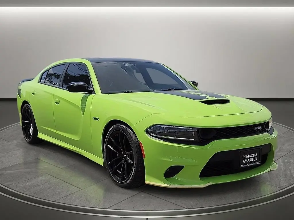 2023 Dodge Charger Scat Pack photo 4