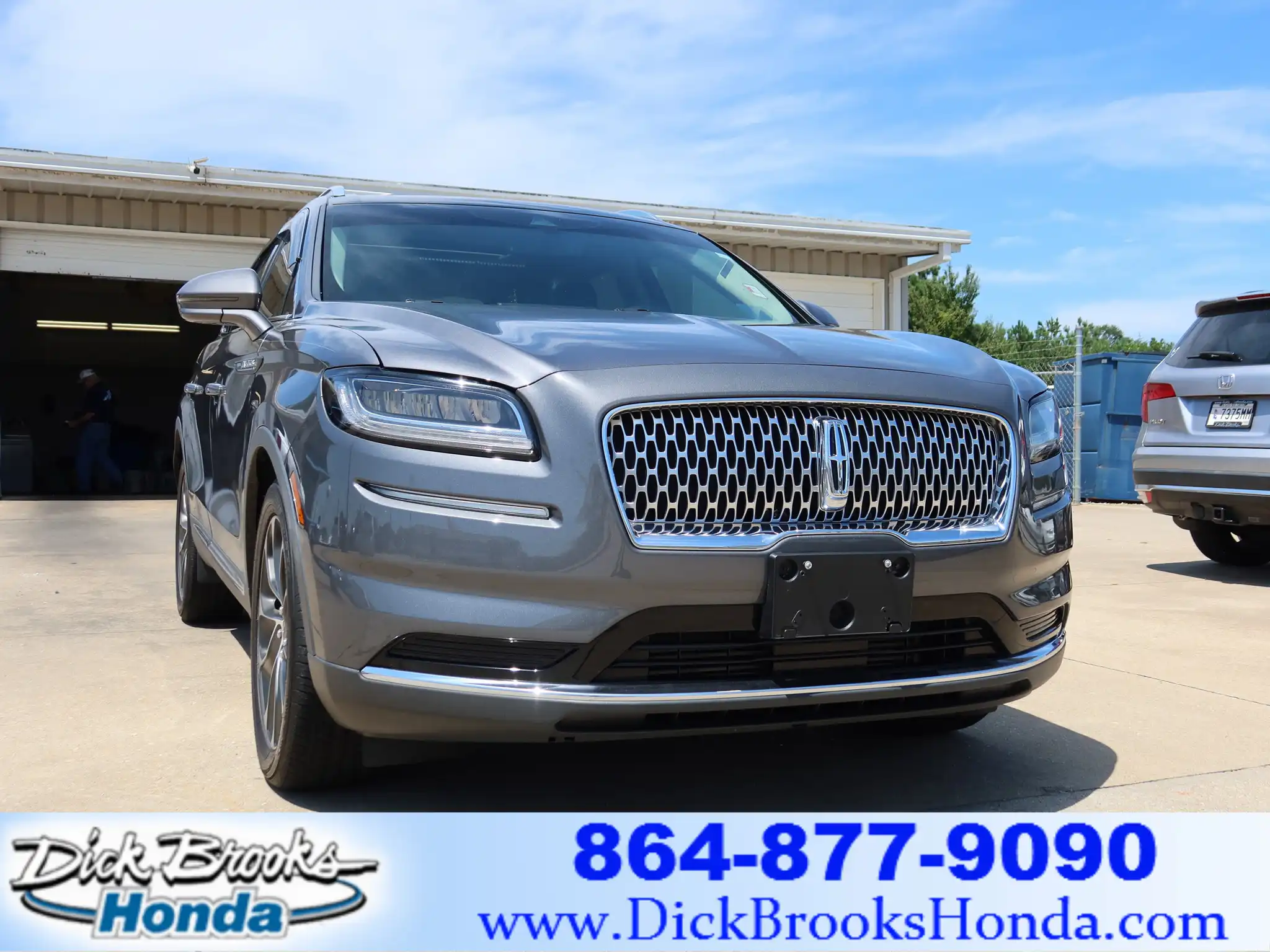 2021 Lincoln Nautilus Reserve FWD's photo
