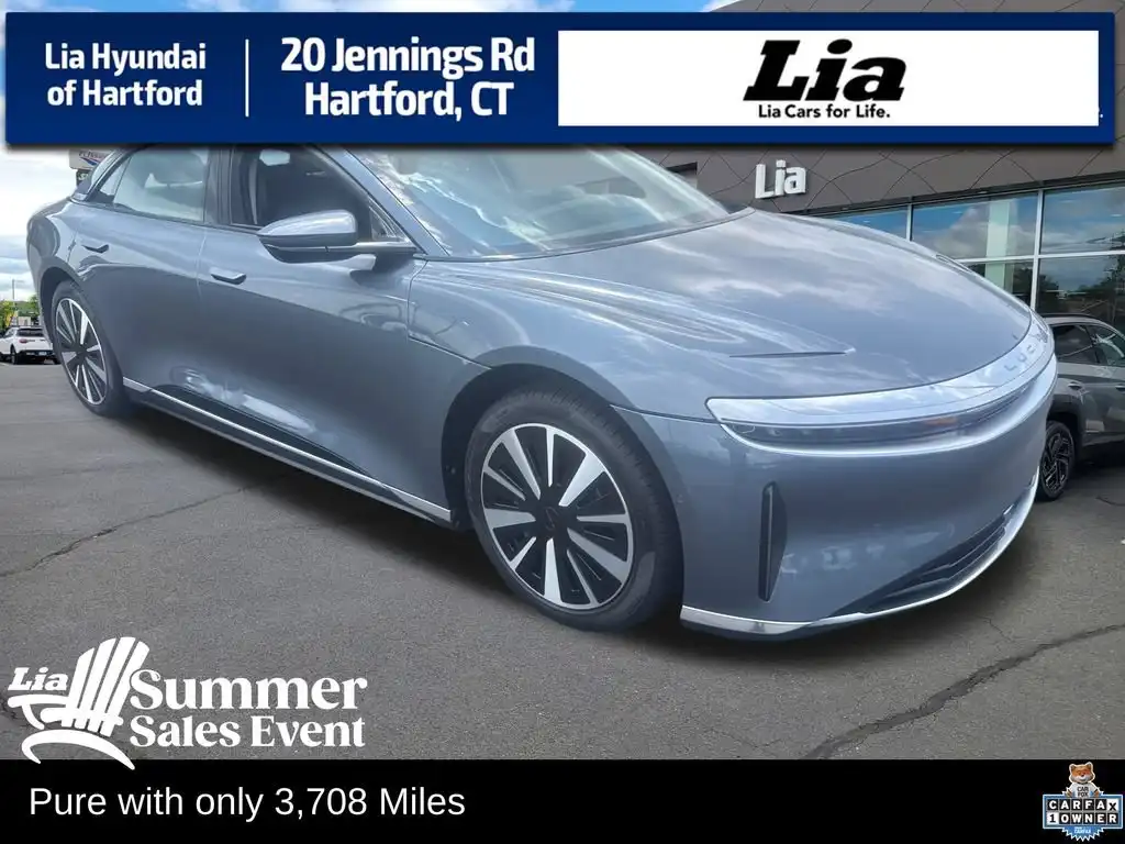 2025 Lucid Air Pure's photo