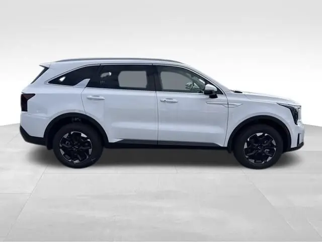 2026 Kia Sorento S 4WD Auto photo 3