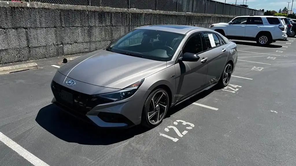 2021 Hyundai Elantra 1.6 N Line's photo