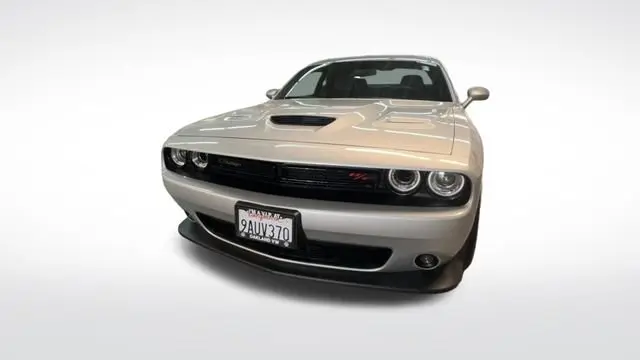 2021 Dodge Challenger R/T Scat Pack photo 3