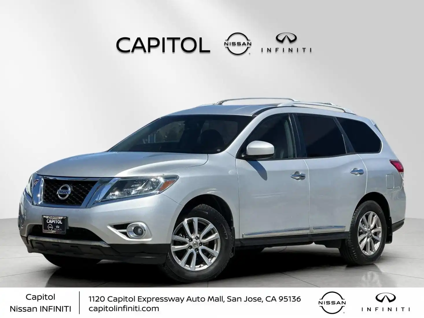 2014 Nissan Pathfinder SL 4WD's photo