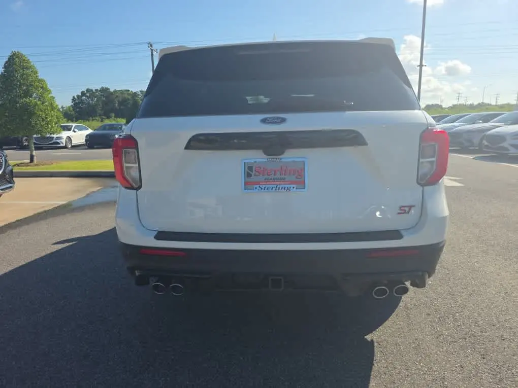 2024 Ford Explorer ST 4WD photo 4