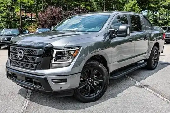 2024 Nissan Titan SV 4X2 Crew Cab's photo