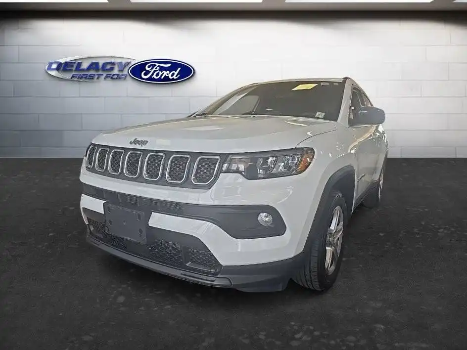 2023 Jeep Compass Latitude 4X4's photo