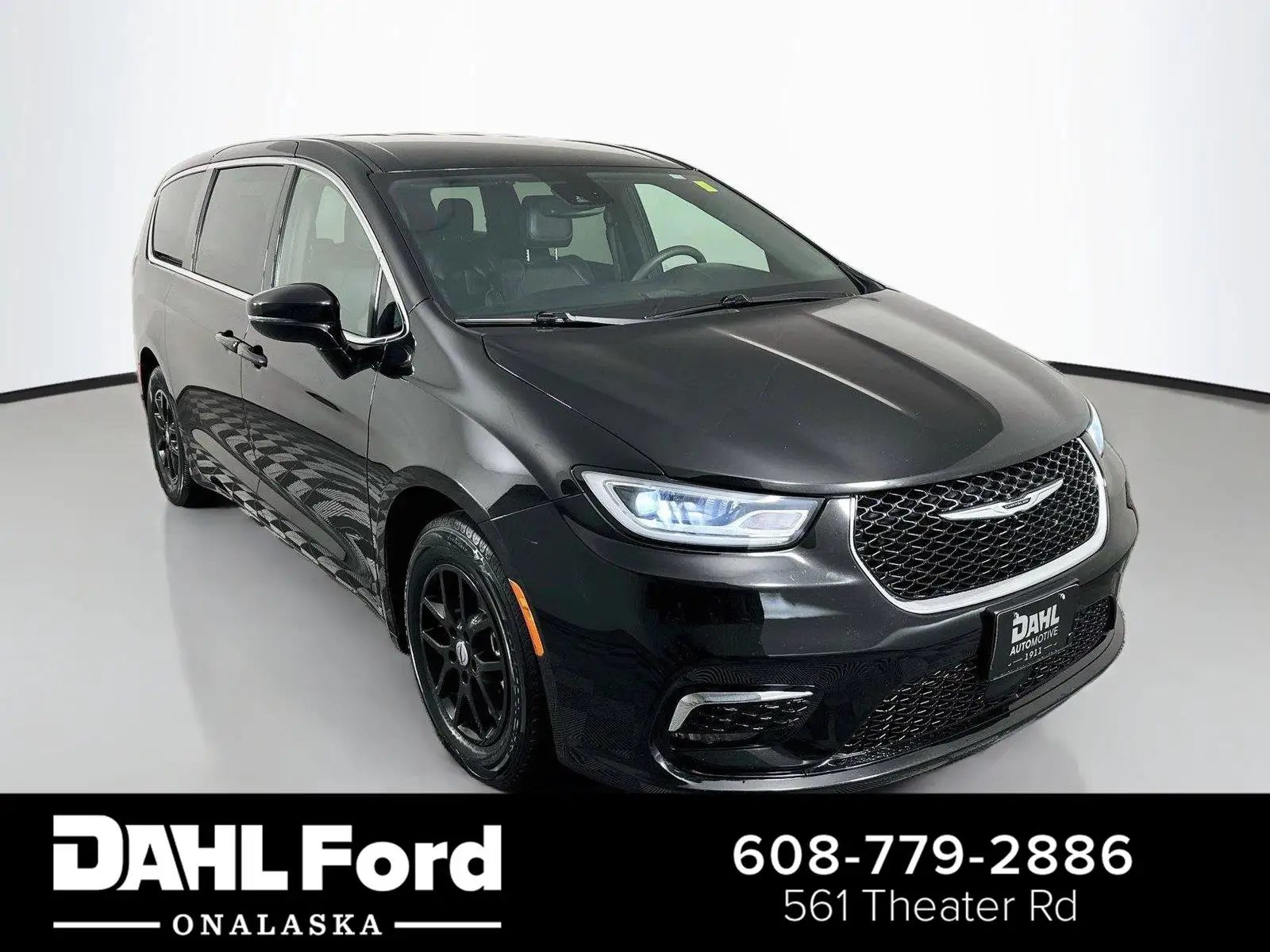 2025 Chrysler Pacifica Select photo 1
