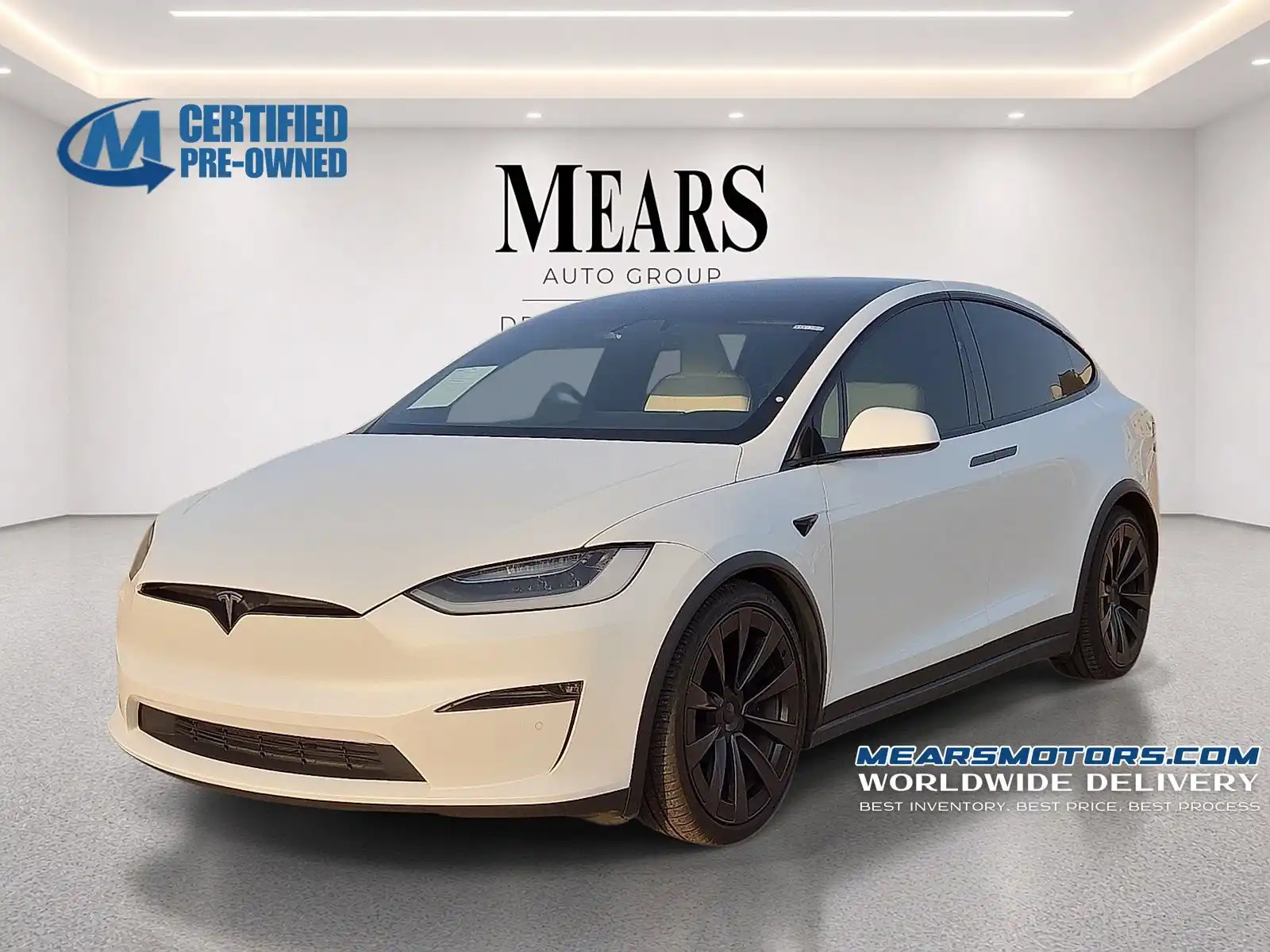2022 Tesla Model X Long Range's photo