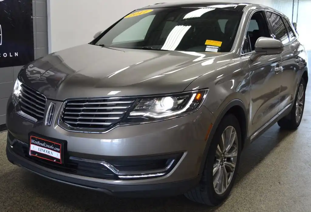 2017 Lincoln MKX Reserve AWD's photo