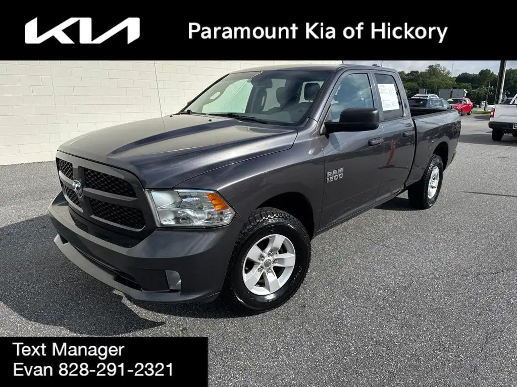 2018 RAM 1500 Express 4WD Quad Cab 6'4 photo 1