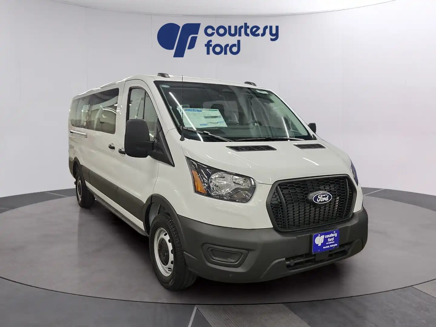 2026 Ford Transit 350 XL Low Roof Sliding Pass. 148's photo