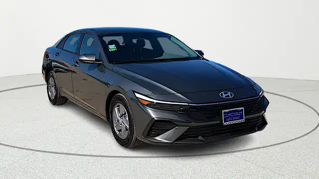 2026 Hyundai Elantra 2.0 SE IVT's photo