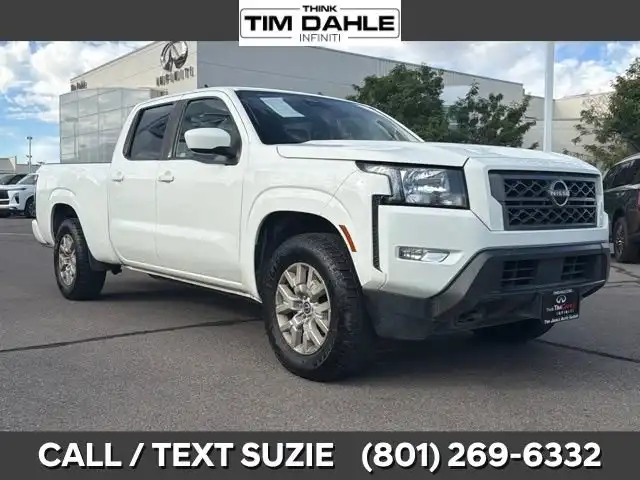2023 Nissan Frontier SV Crew Cab 4WD LWB's photo