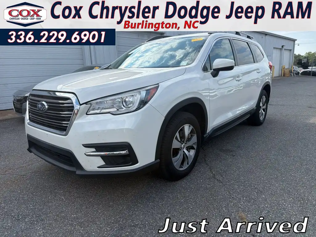 2022 Subaru Ascent Premium 7 Passenger's photo