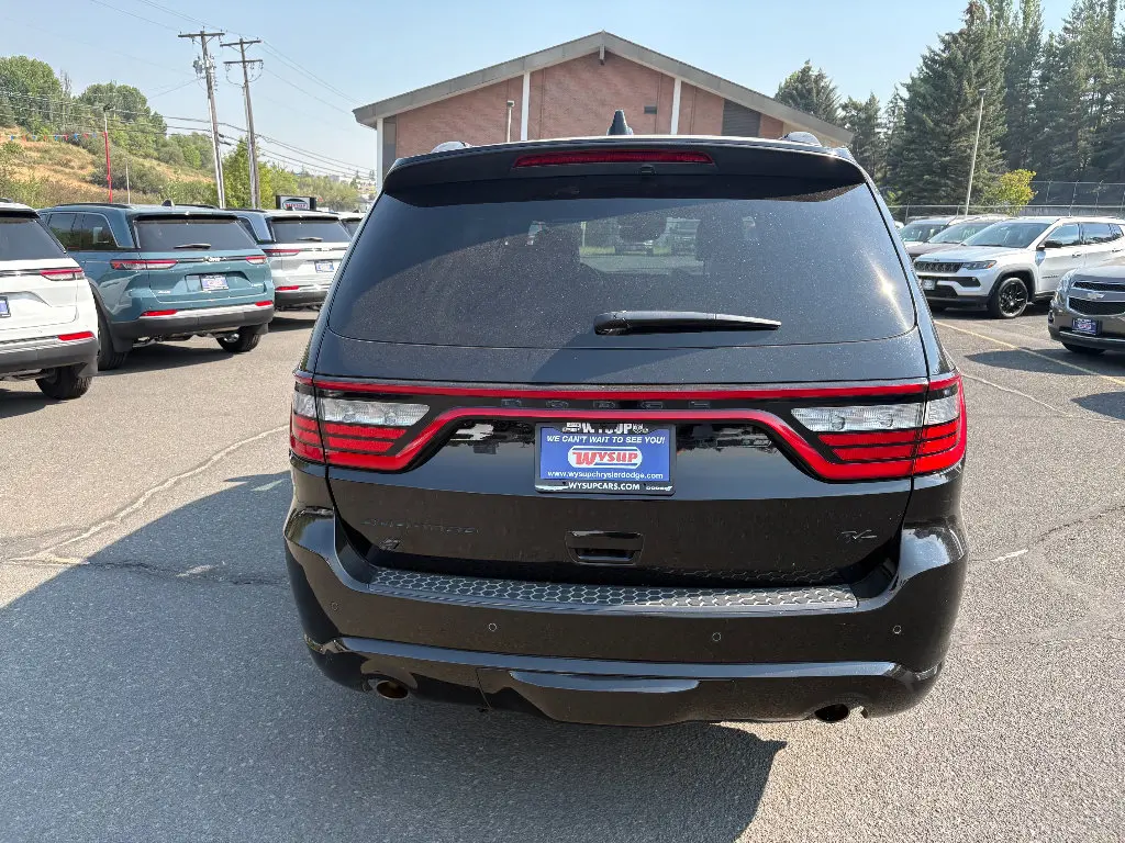 2023 Dodge Durango R/T AWD Plus photo 4