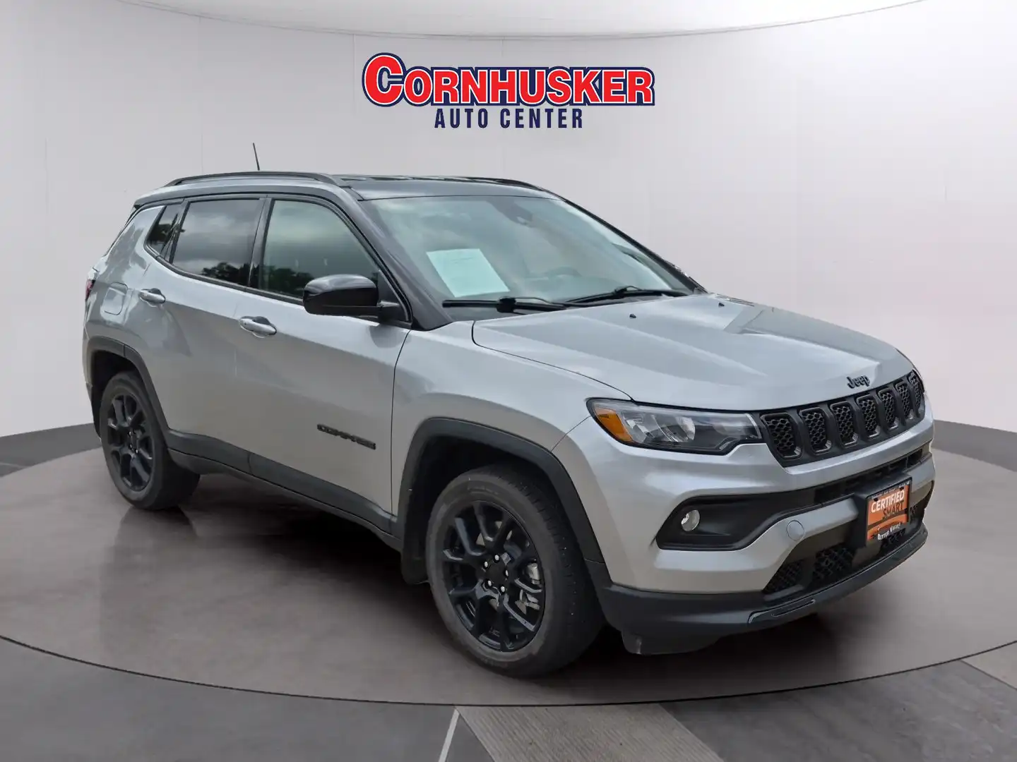 2023 Jeep Compass Altitude 4WD's photo